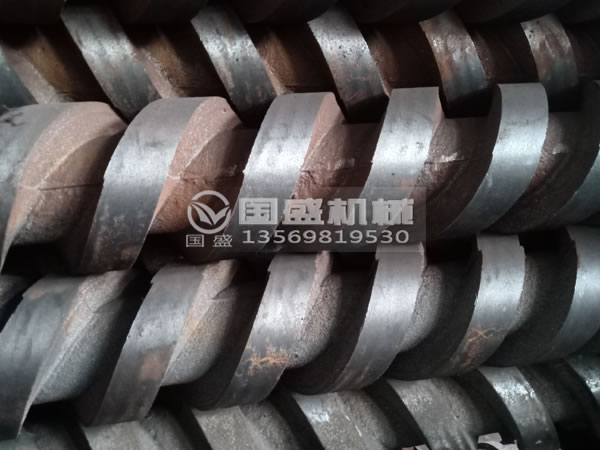 草莓成人APP下载轴