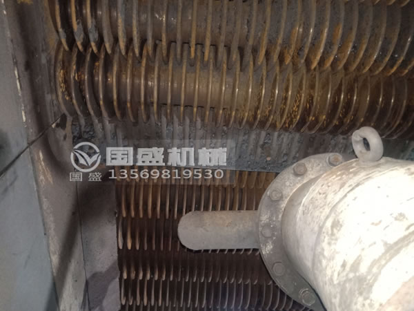 草莓国产在线视频滚轴 草莓国产在线视频滚轴