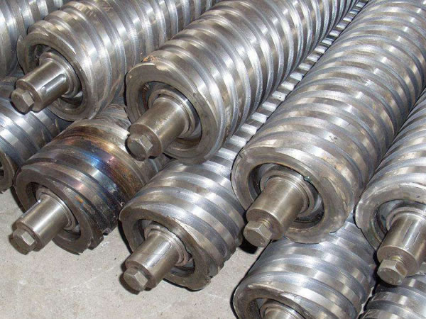 草莓成人APP下载轴